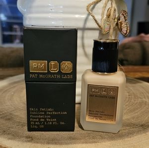 BRAND NEW PAT MCGRATH FOUNDATION
